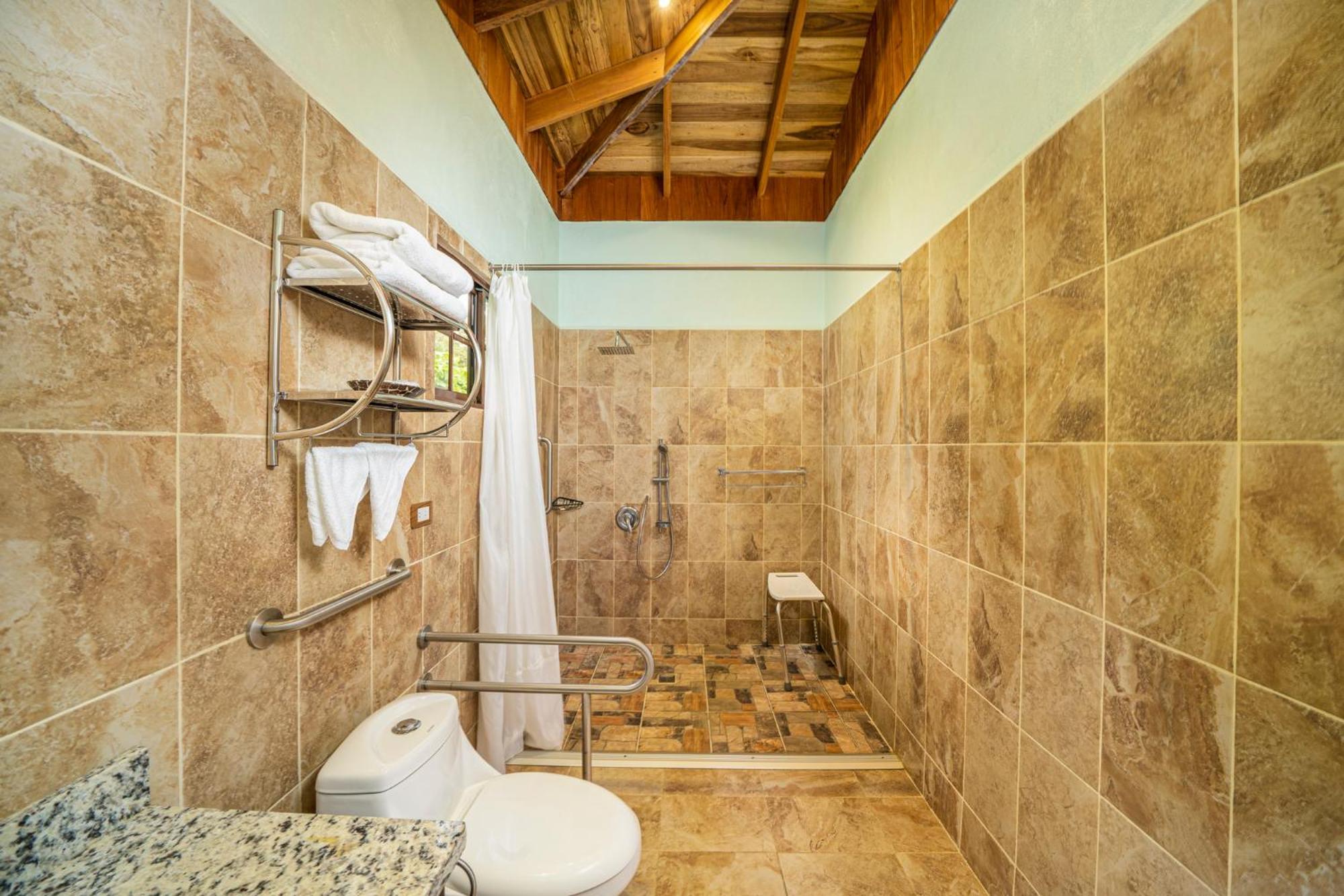 Bungalows Beachfront Hotel プンタ・ウバ エクステリア 写真